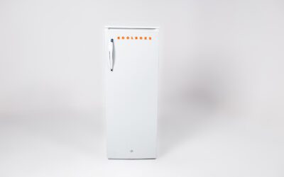 What Is the Difference Between an Ice Cube Maker and an Ice Maker?